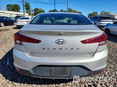 Zdjęcie 6 z 12 samochodu: 2019 HYUNDAI ELANTRA SE VIN:KMHD74LF4KU842402 - miniatura