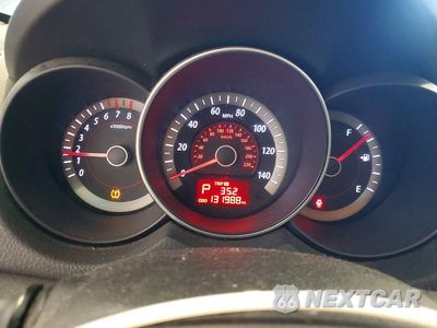 Zdjęcie 9 z 12 samochodu: 2012 KIA FORTE EX VIN:KNAFU5A2XC5477621 - miniatura