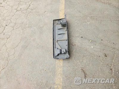 Zdjęcie 12 z 13 samochodu: 2018 TOYOTA PRIUS THREE TOURING VIN:JTDKARFU0J3065127 - miniatura
