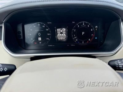 Zdjęcie 8 z 10 samochodu: 2018 LAND ROVER RANGE ROVER SUPERCHARGED VIN:SALGS5RE4JA394868 - miniatura