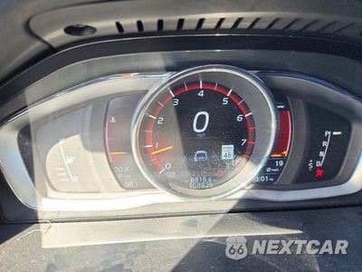 Zdjęcie 9 z 12 samochodu: 2016 VOLVO V60 CROSS COUNTRY PLATINUM VIN:YV4612HMXG1014449 - miniatura