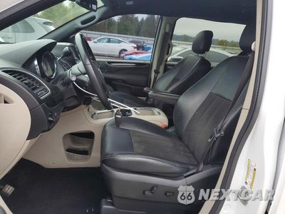 Zdjęcie 7 z 13 samochodu: 2019 DODGE GRAND CARAVAN SXT VIN:2C4RDGCG3KR674424 - miniatura