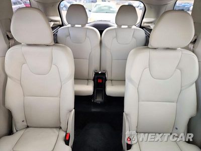 Zdjęcie 10 z 13 samochodu: 2023 VOLVO XC90 PLUS VIN:YV4H600N2P1946289 - miniatura
