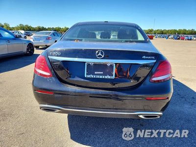 Zdjęcie 6 z 12 samochodu: 2019 MERCEDES-BENZ E 300 4MATIC VIN:WDDZF4KB5KA625069 - miniatura