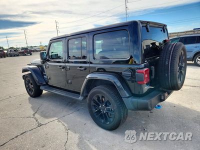 Drugie zdjęcie samochodu z przodu: 2022 JEEP WRANGLER UNLIMITED SAHARA 4XE VIN:1C4JJXP67NW277575 - miniatura