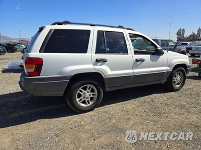 Trzecie zdjęcie samochodu z tyłu: 2003 JEEP GRAND CHEROKEE LAREDO VIN:1J4GX48S53C550928 - miniatura