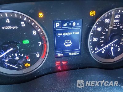 Zdjęcie 9 z 12 samochodu: 2017 HYUNDAI TUCSON SE VIN:KM8J33A49HU593453 - miniatura
