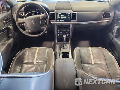 Zdjęcie 8 z 10 samochodu: 2010 LINCOLN MKZ VIN:3LNHL2JC6AR608021 - miniatura