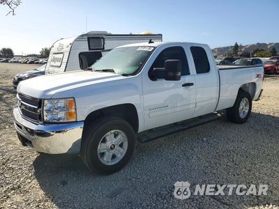 2013 CHEVROLET SILVERADO K1500 LT 1GCRKSE71DZ335014 - główne zdjęcie licytacji z USA - miniatura