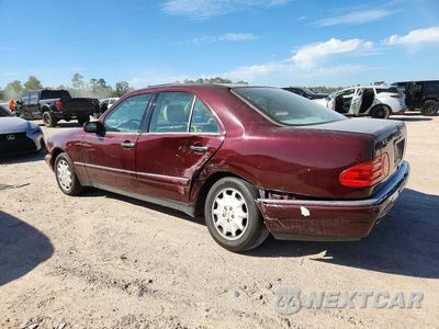 Drugie zdjęcie samochodu z przodu: 1998 MERCEDES-BENZ E 320 VIN:WDBJF65F1WA628721 - miniatura