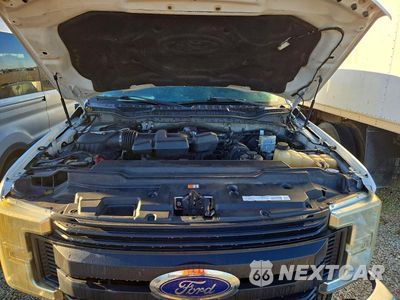 Zdjęcie 11 z 12 samochodu: 2017 FORD F350 SUPER DUTY VIN:1FD7X3B61HEC56672 - miniatura