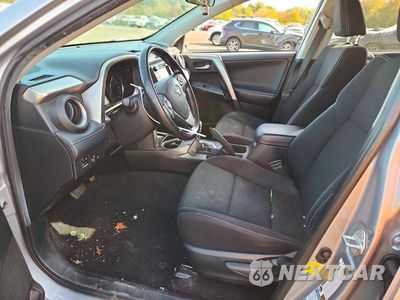 Zdjęcie 7 z 13 samochodu: 2018 TOYOTA RAV4 HYBRID XLE VIN:JTMRJREV2JD258205 - miniatura