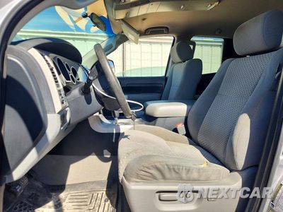 Zdjęcie 7 z 12 samochodu: 2008 TOYOTA TUNDRA SR5 VIN:5TFRV541X8X064221 - miniatura