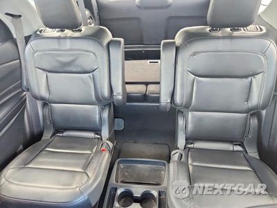 Zdjęcie 10 z 13 samochodu: 2021 FORD EXPLORER XLT VIN:1FMSK8DH3MGC42730 - miniatura