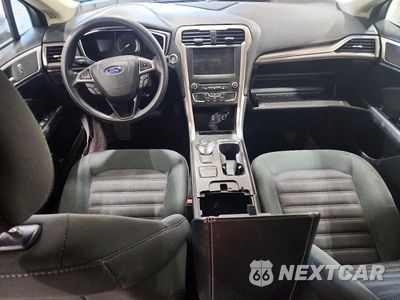 Zdjęcie 8 z 13 samochodu: 2017 FORD FUSION SE VIN:3FA6P0H74HR107254 - miniatura