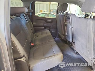 Zdjęcie 10 z 12 samochodu: 2020 CHEVROLET SILVERADO K1500 CUSTOM VIN:1GCUYBEFXLZ122819 - miniatura