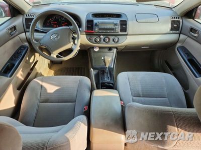 Zdjęcie 8 z 12 samochodu: 2006 TOYOTA CAMRY LE VIN:4T1BE30K56U114103 - miniatura