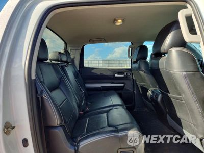 Zdjęcie 10 z 12 samochodu: 2020 TOYOTA TUNDRA SR5 VIN:5TFDY5F1XLX904389 - miniatura