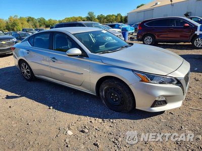 Czwarte zdjęcie samochodu z boku: 2019 NISSAN ALTIMA S VIN:1N4BL4BV4KN324466 - miniatura