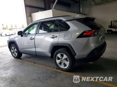 Drugie zdjęcie samochodu z przodu: 2021 TOYOTA RAV4 XLE VIN:2T3P1RFV8MW210348 - miniatura