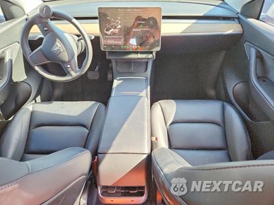 Zdjęcie 8 z 13 samochodu: 2022 TESLA MODEL Y VIN:7SAYGDEE8NF403262 - miniatura