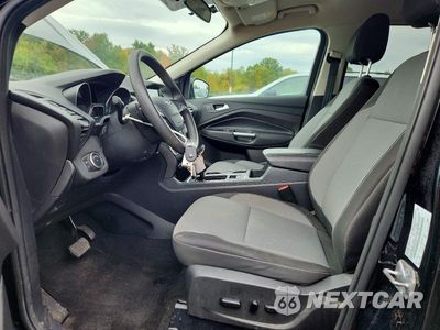 Zdjęcie 7 z 13 samochodu: 2017 FORD ESCAPE SE VIN:1FMCU9G93HUB55524 - miniatura