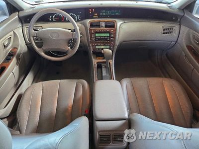 Zdjęcie 8 z 12 samochodu: 2001 TOYOTA AVALON XLS VIN:4T1BF28B31U189760 - miniatura