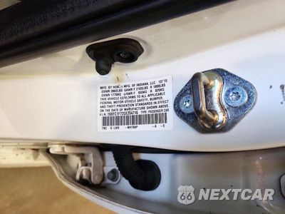 Zdjęcie 12 z 12 samochodu: 2016 HONDA CIVIC EXL VIN:19XFC1F72GE204716 - miniatura
