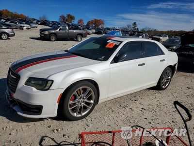 2015 CHRYSLER 300C PLATINUM 2C3CCASG6FH923435 - główne zdjęcie licytacji z USA - miniatura