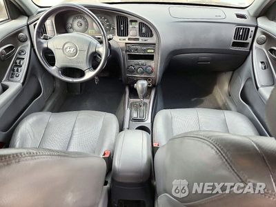 Zdjęcie 8 z 12 samochodu: 2005 HYUNDAI ELANTRA GLS VIN:KMHDN46D25U133407 - miniatura