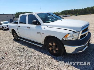Czwarte zdjęcie samochodu z boku: 2018 RAM 1500 ST VIN:3C6RR6KT5JG219077 - miniatura