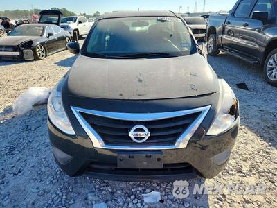 Piąte zdjęcie samochodu w środku: 2019 NISSAN VERSA VIN:3N1CN7AP6KL868452 - miniatura