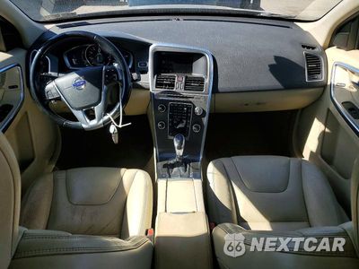 Zdjęcie 8 z 13 samochodu: 2014 VOLVO XC60 T6 VIN:YV4902DZXE2516242 - miniatura