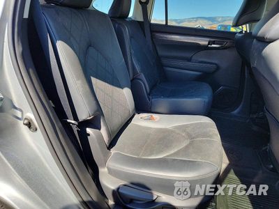 Zdjęcie 11 z 14 samochodu: 2020 TOYOTA HIGHLANDER PLATINUM VIN:5TDFZRBH8LS045275 - miniatura