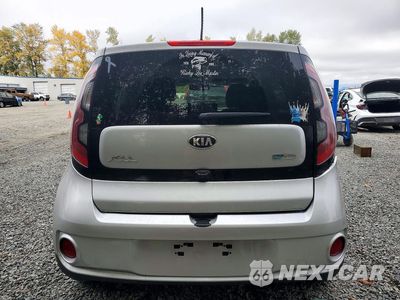 Zdjęcie 6 z 14 samochodu: 2018 KIA SOUL EV BASE VIN:KNDJP3AE9J7032336 - miniatura