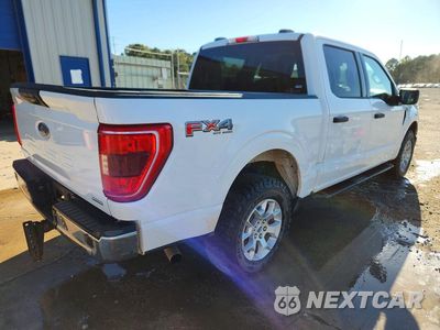 Trzecie zdjęcie samochodu z tyłu: 2023 FORD F150 SUPERCREW VIN:1FTFW1E80PKD36016 - miniatura