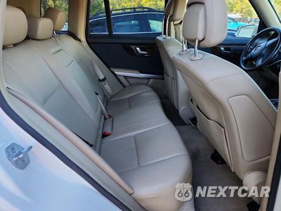 Zdjęcie 11 z 13 samochodu: 2012 MERCEDES-BENZ GLK 350 4MATIC VIN:WDCGG8HBXCF717774 - miniatura