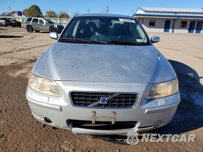 Piąte zdjęcie samochodu w środku: 2006 VOLVO S60 2.5T VIN:YV1RS592062532004 - miniatura