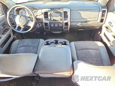 Zdjęcie 8 z 12 samochodu: 2013 RAM 1500 SLT VIN:1C6RR6GT3DS693194 - miniatura