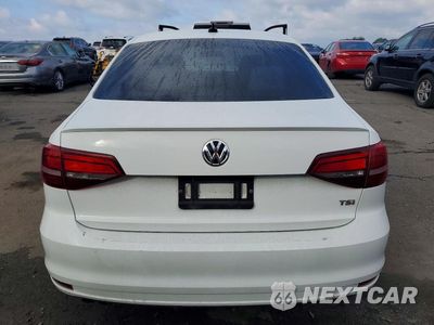 Zdjęcie 6 z 12 samochodu: 2016 VOLKSWAGEN JETTA SPORT VIN:3VWD17AJ6GM361090 - miniatura