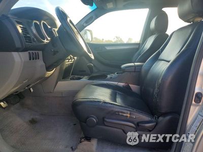 Zdjęcie 7 z 13 samochodu: 2004 TOYOTA 4RUNNER SPORT EDITION VIN:JTEBT14R748009487 - miniatura