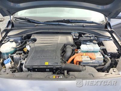 Zdjęcie 11 z 13 samochodu: 2018 HYUNDAI IONIQ LIMITED VIN:KMHC05LC5JU082247 - miniatura