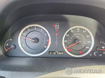 Zdjęcie 9 z 12 samochodu: 2011 HONDA ACCORD LX VIN:1HGCP2F38BA134761 - miniatura