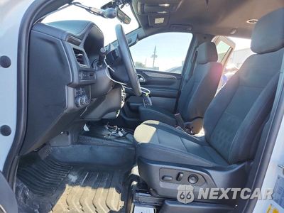 Zdjęcie 7 z 13 samochodu: 2022 CHEVROLET TAHOE K1500 VIN:1GNSKLED5NR225993 - miniatura