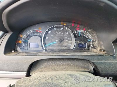 Zdjęcie 9 z 12 samochodu: 2012 TOYOTA CAMRY LE VIN:4T1BF1FK8CU058226 - miniatura