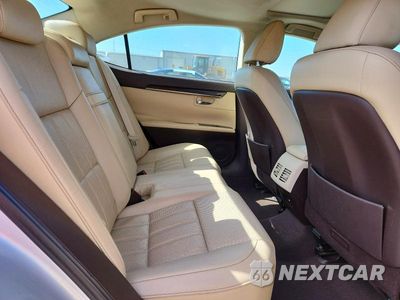 Zdjęcie 10 z 12 samochodu: 2016 LEXUS ES 350 350 VIN:58ABK1GG8GU014523 - miniatura