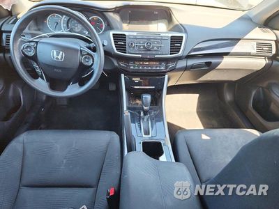 Zdjęcie 8 z 12 samochodu: 2017 HONDA ACCORD LX VIN:1HGCR2F34HA288595 - miniatura