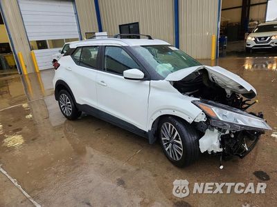 Czwarte zdjęcie samochodu z boku: 2022 NISSAN KICKS SV VIN:3N1CP5CV1NL513252 - miniatura
