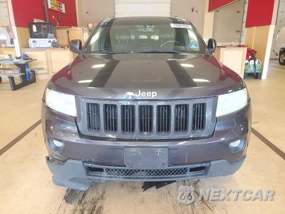 Piąte zdjęcie samochodu w środku: 2013 JEEP GRAND CHEROKEE LAREDO VIN:1C4RJFAG9DC503193 - miniatura