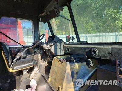 Zdjęcie 7 z 11 samochodu: 1993 CHEVROLET P30 FOOD TRUCK VIN:1GCHP32K6P3316025 - miniatura